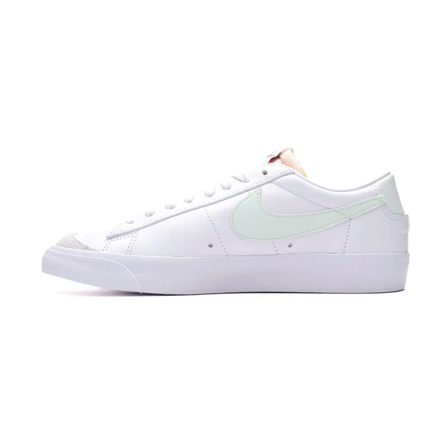 Wmns Blazer Low '77 'White Barely Green'